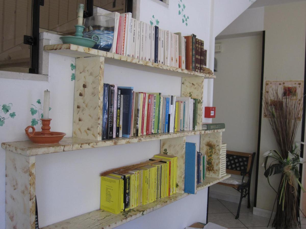 Hotel Luca Cesenatico Phòng bức ảnh